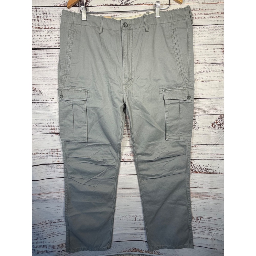 NWT Levi's Ace Cargo I Pants Mens 38x34 Gray Relaxed Fit White Tab 12462-0016